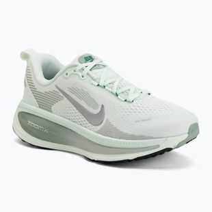 Scarpe da running da donna Nike Vomero 18 barely green/steam/metallic silver