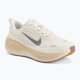 Scarpe da corsa uomo Nike Vomero Plus sail/coconut milk/metallic silver
