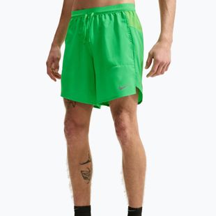 Pantaloncini da corsa da uomo Nike Stride Dri-Fit Brief-Lined 7" green spark