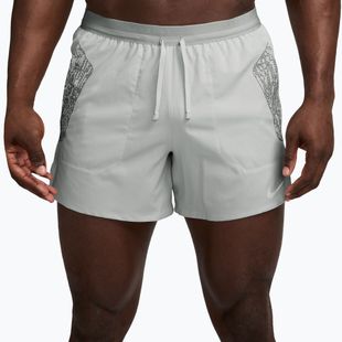 Pantaloncini da corsa da uomo Nike Stride grey fog