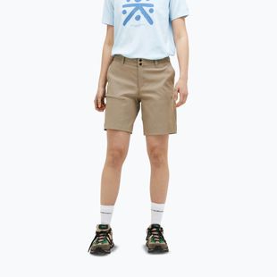 Pantaloncini da trekking Peak Performance da donna Iconiq avid/beige