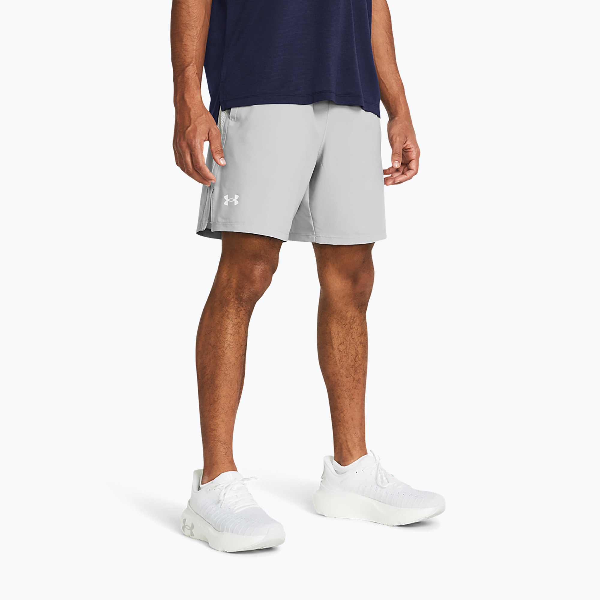 Pantaloncini da corsa Under Armour Launch 7" da uomo grigio mod / grigio mod / bianco