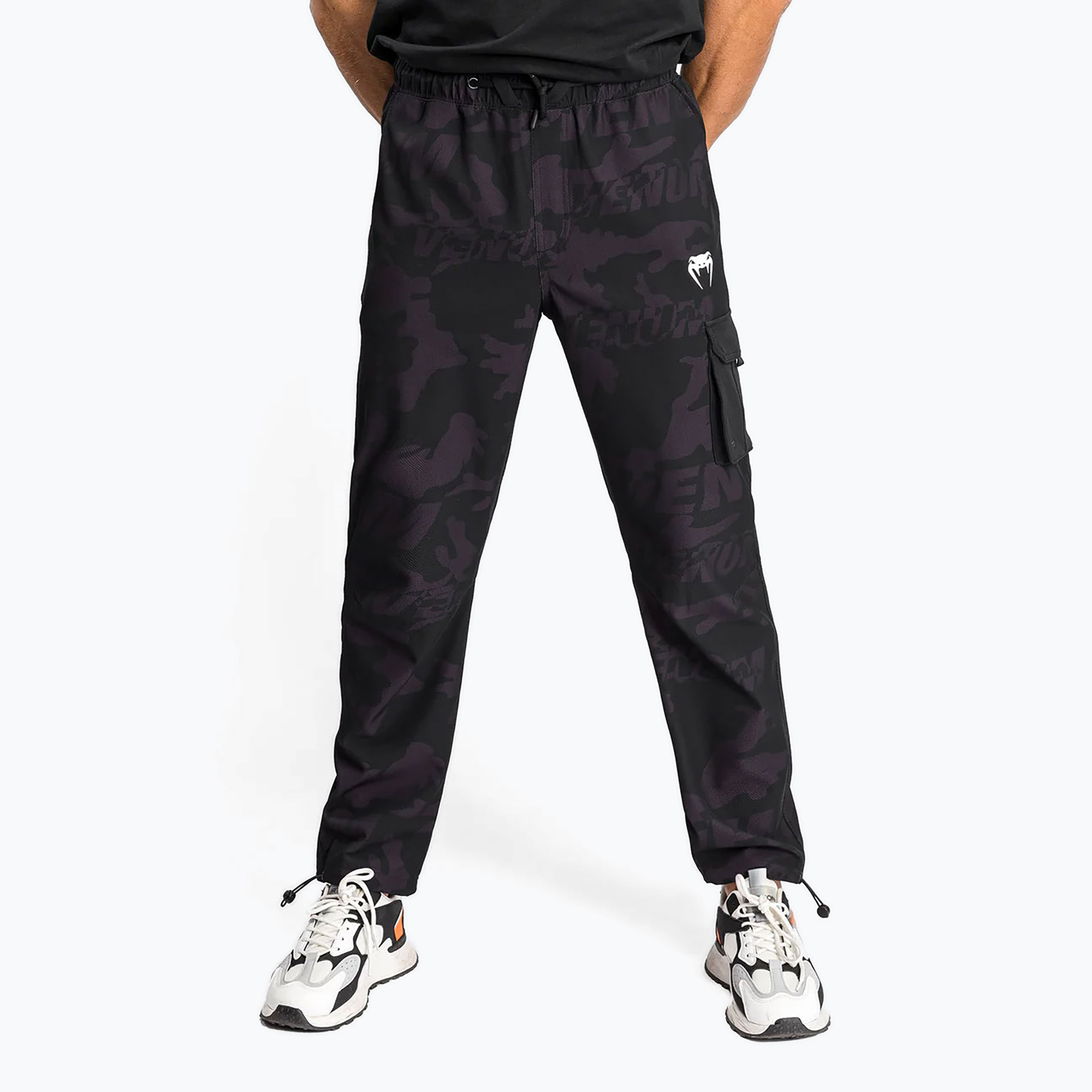 Pantaloni della tuta Venum Trooper Uomo nero/viola (XL) (Trooper Men's Tracksuit Pants VENUM-05356-107)