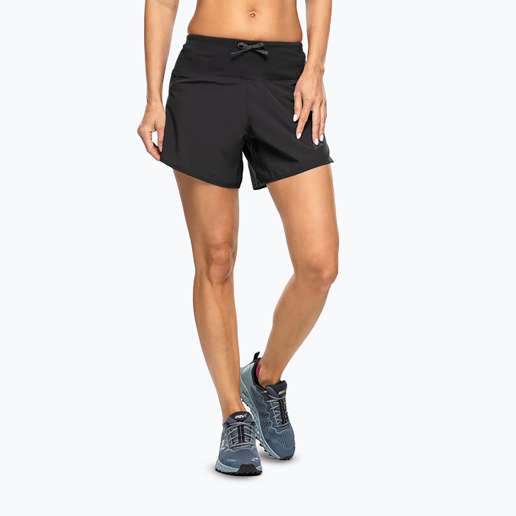 Pantaloncini da corsa Inov-8 Train Lite 5" da donna, nero