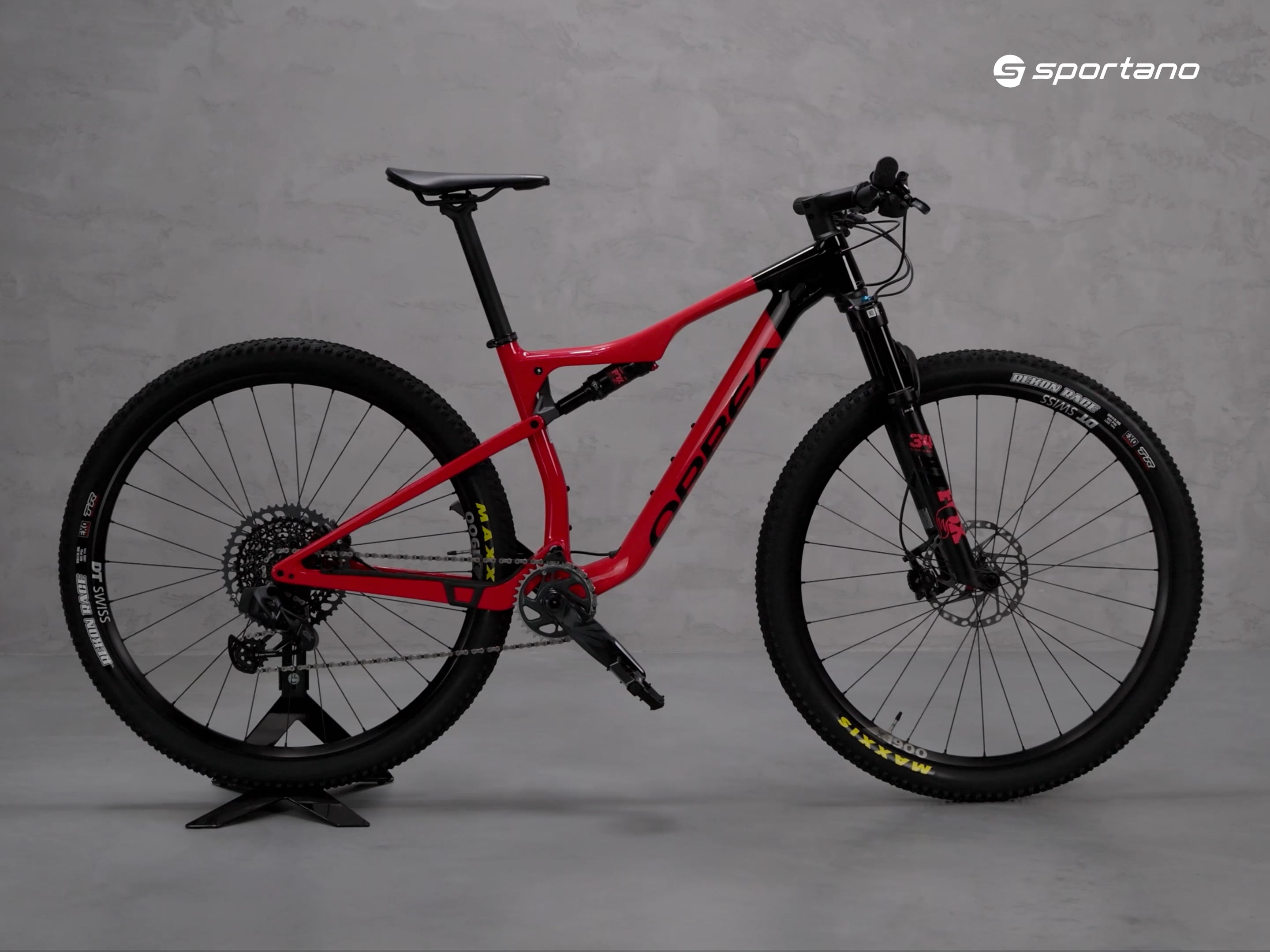 Orbea Oiz M11 AXS 2022 corallo/nero mountain bike