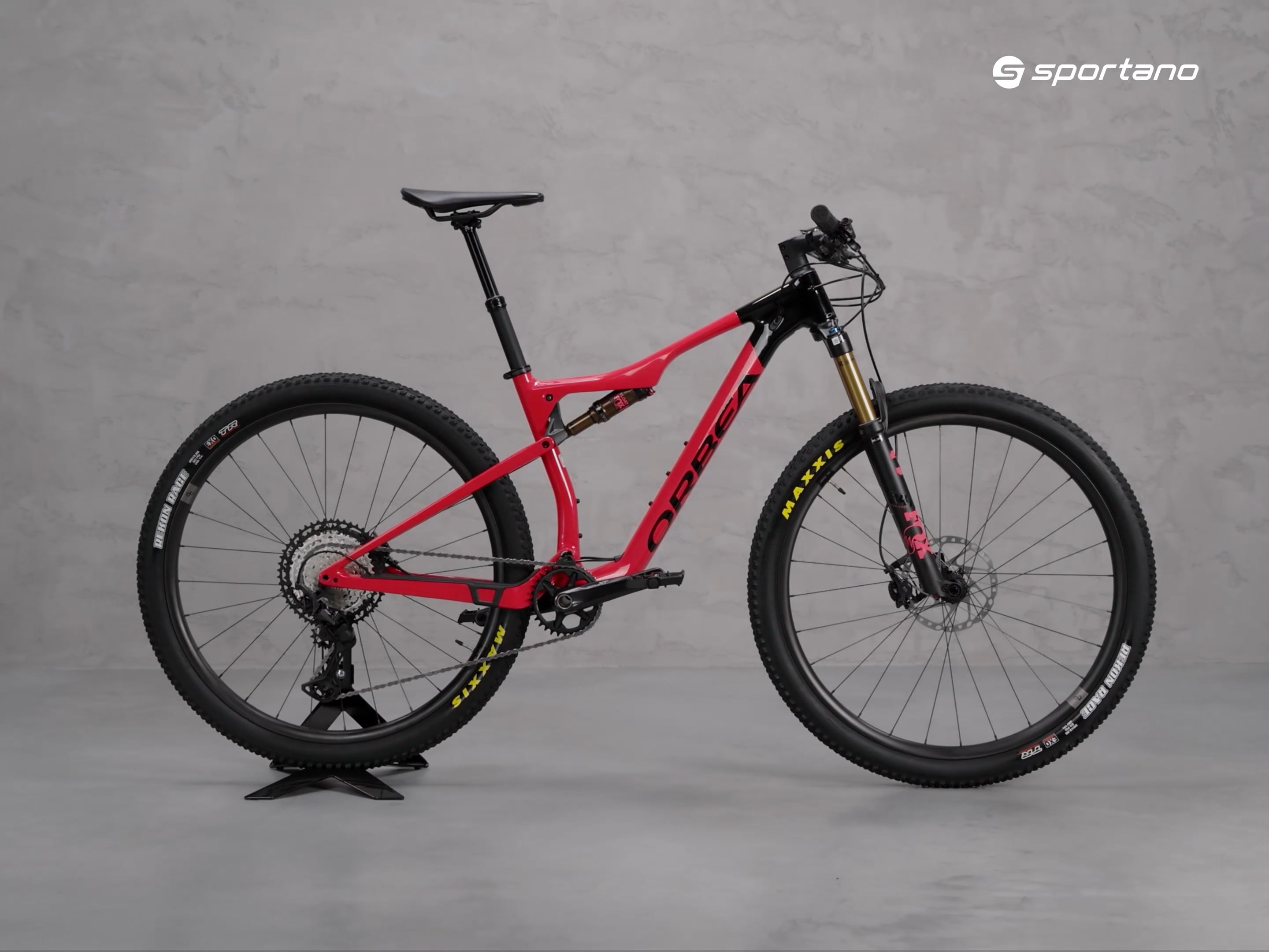 Orbea Oiz M10 TR 2022 corallo/nero mountain bike