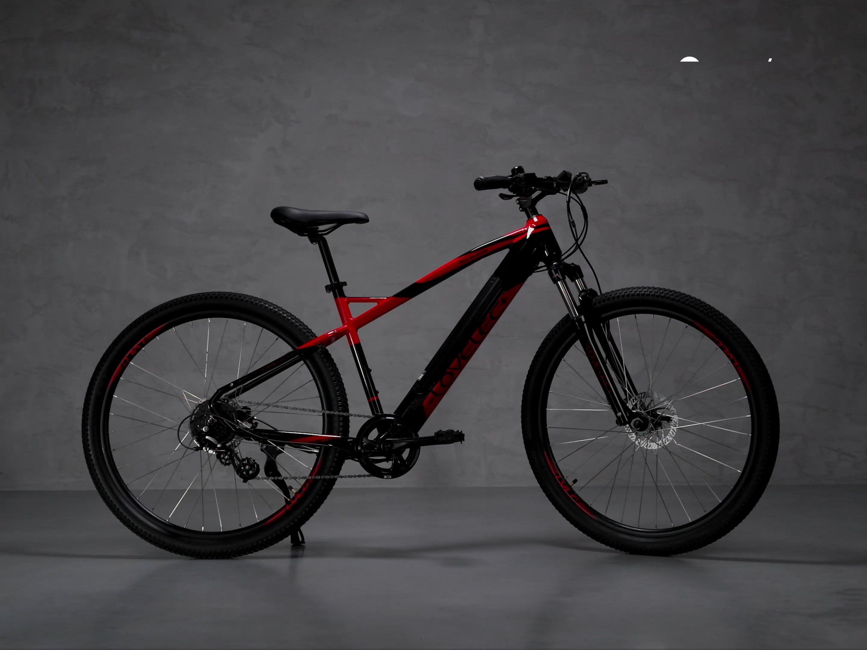 Bicicletta elettrica LOVELEC Alkor 36V 17,5Ah 630Wh nero/rosso